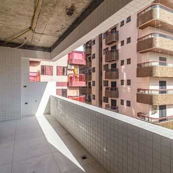 Apartamento em Praia Grande, bairro Tupi