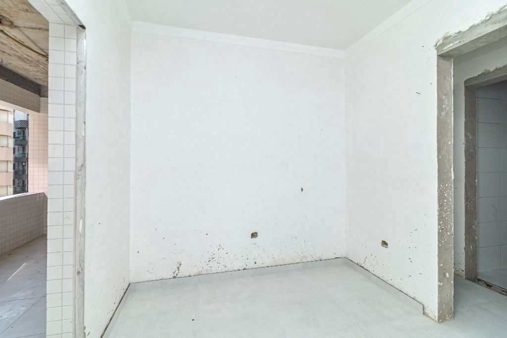 Apartamento em Praia Grande, no bairro Tupi