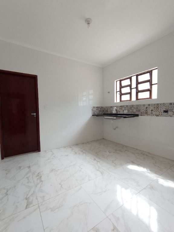 Casa em Praia Grande, no bairro Maracanã