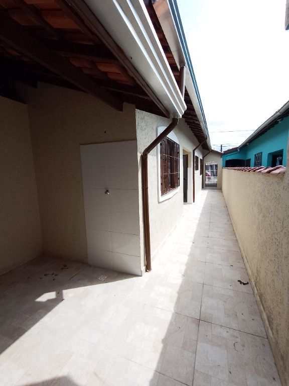 Casa em Praia Grande, no bairro Maracanã