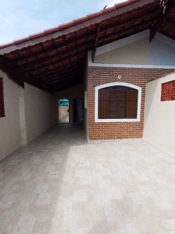 Casa em Praia Grande, no bairro Maracanã