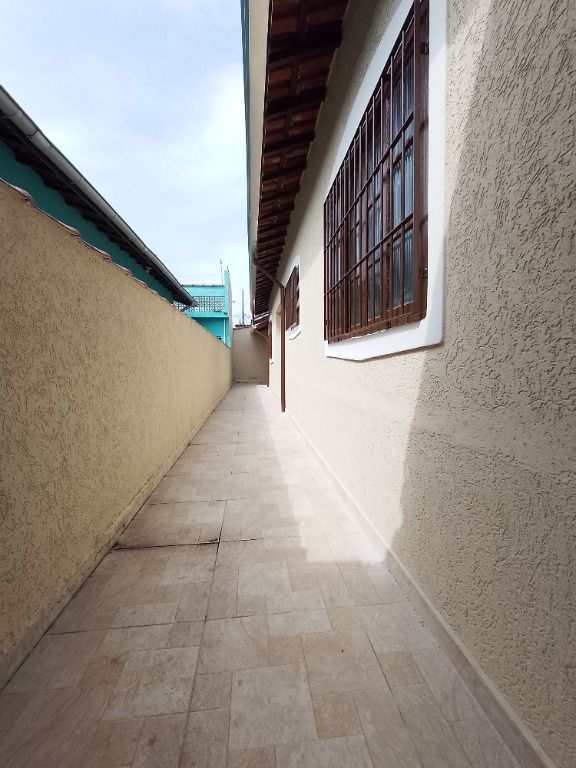 Casa em Praia Grande, no bairro Maracanã