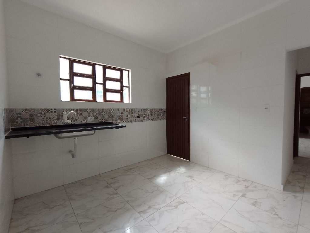 Casa em Praia Grande, no bairro Maracanã
