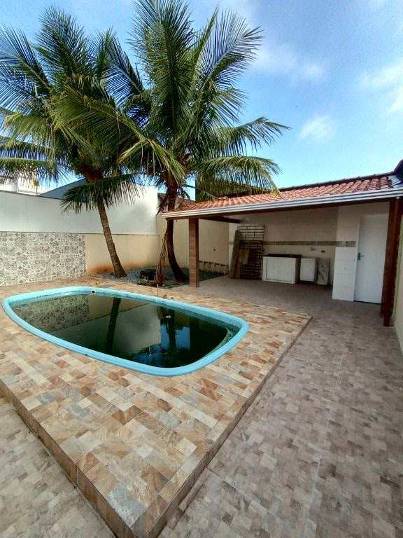 Casa em Praia Grande, no bairro Maracanã