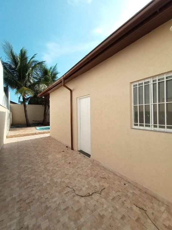 Casa em Praia Grande, no bairro Maracanã
