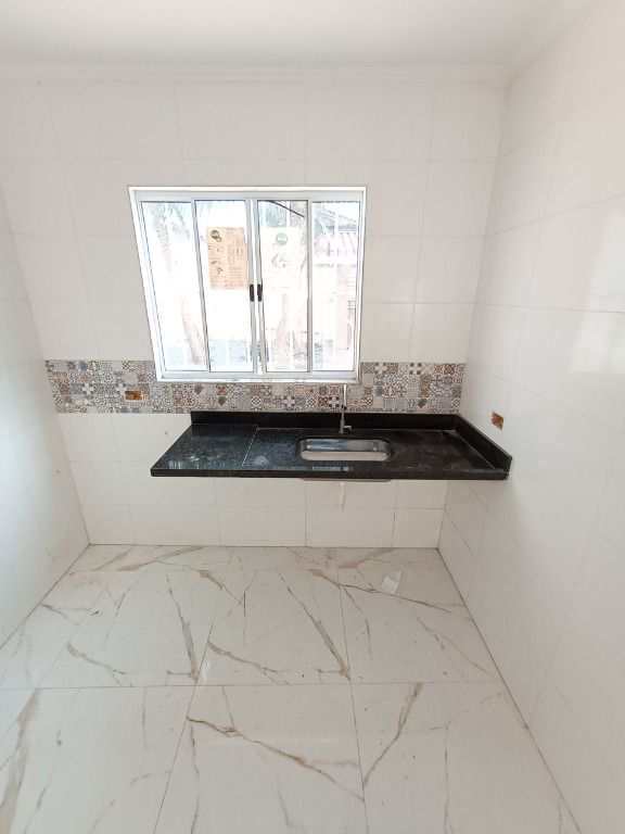 Casa em Praia Grande, no bairro Maracanã