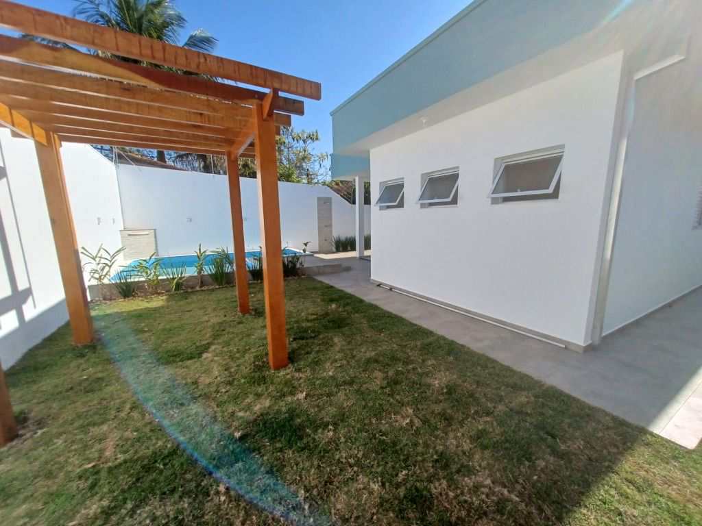 Casa em Itanhaém, no bairro Cidade Santa Júlia