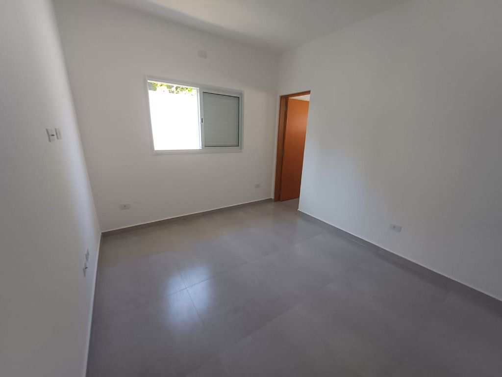 Casa em Itanhaém, no bairro Cidade Santa Júlia