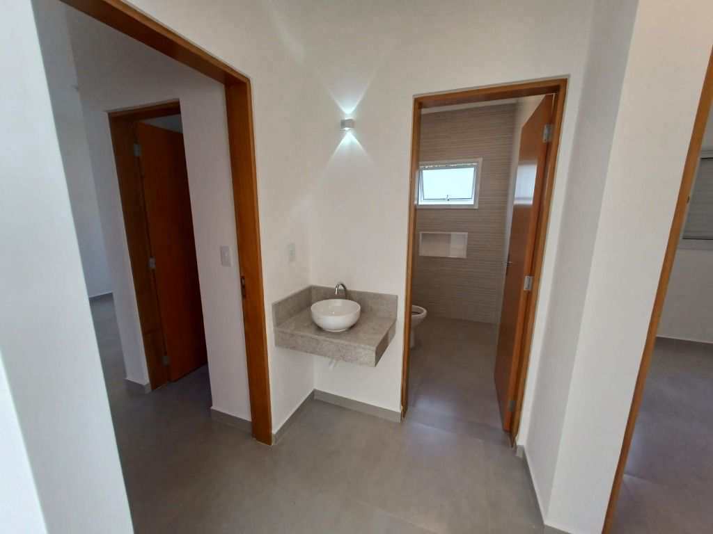 Casa em Itanhaém, no bairro Cidade Santa Júlia