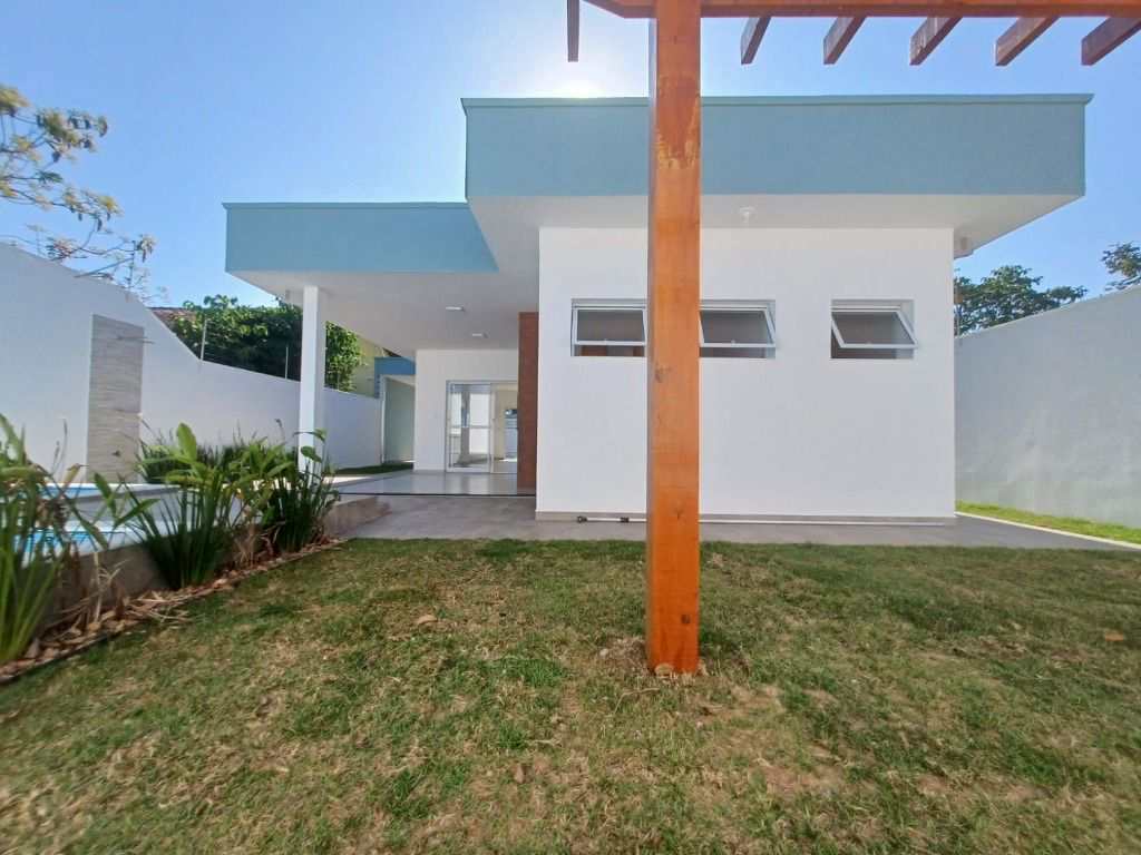 Casa em Itanhaém, no bairro Cidade Santa Júlia
