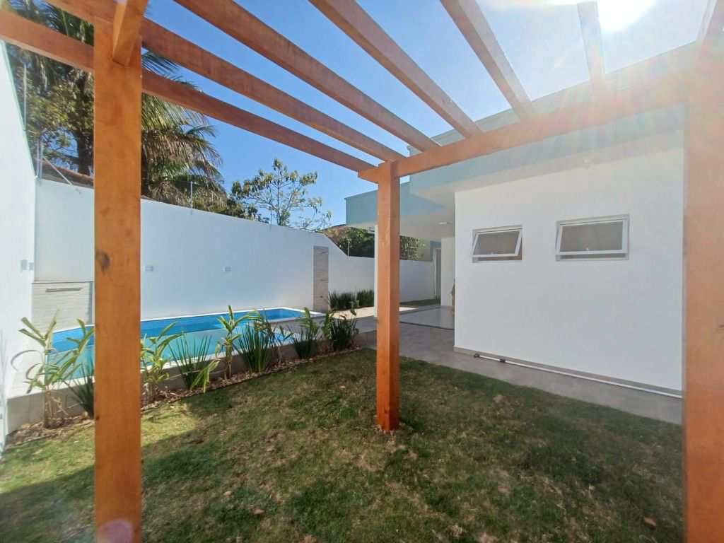 Casa em Itanhaém, no bairro Cidade Santa Júlia