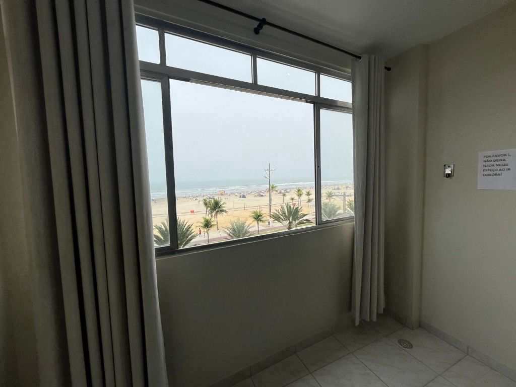 Apartamento em Praia Grande, no bairro Boqueirão