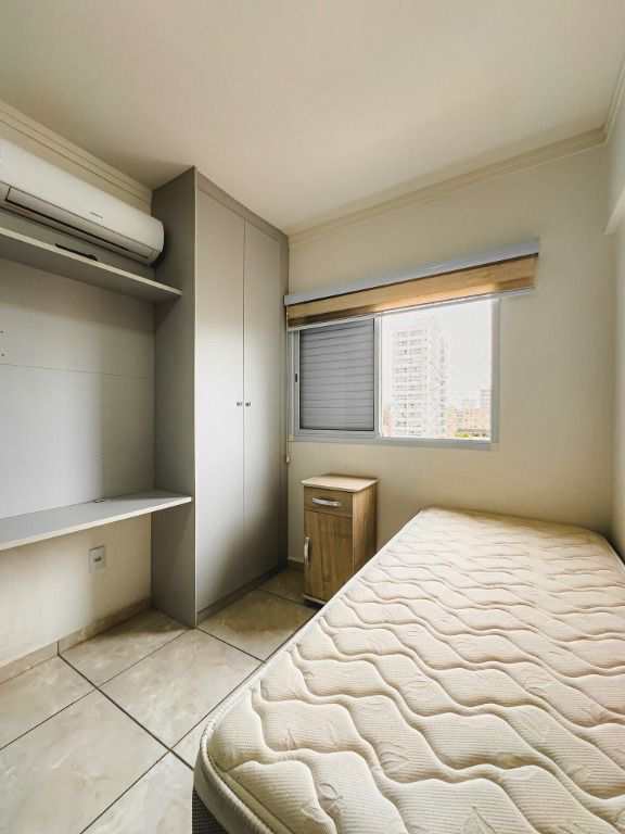 Apartamento em Praia Grande, no bairro Boqueirão