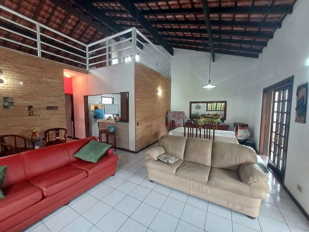 Casa em Itanhaém, no bairro Cibratel II