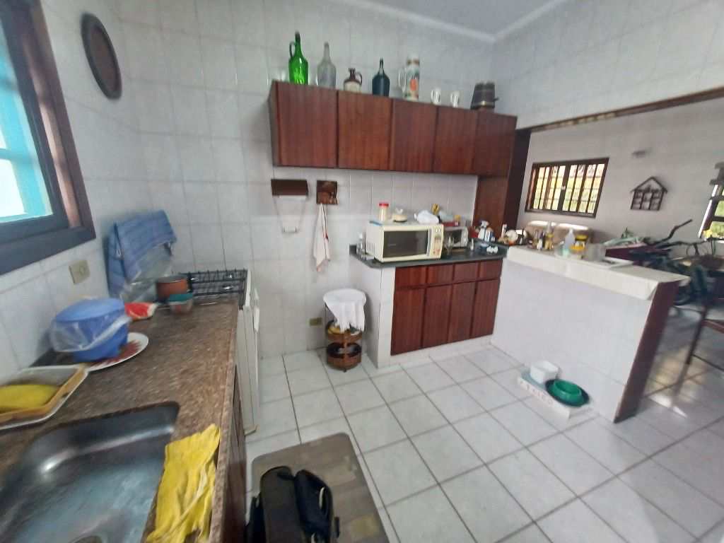 Casa em Itanhaém, no bairro Cibratel II