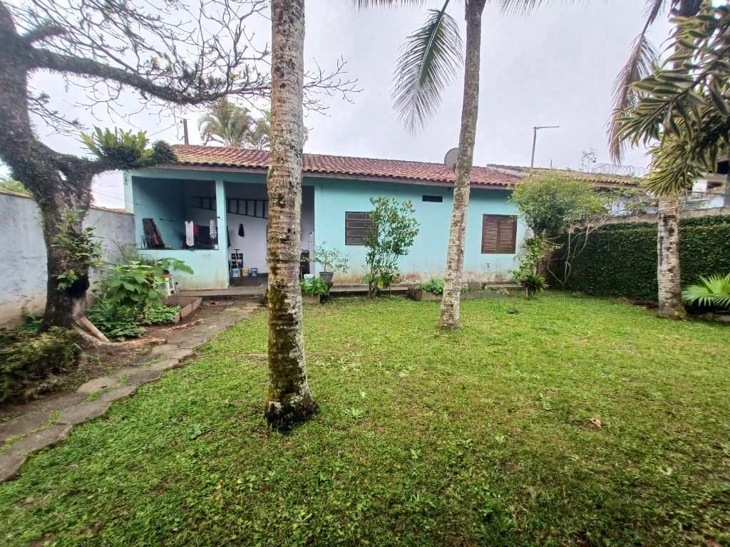 Casa em Itanhaém, no bairro Cibratel II