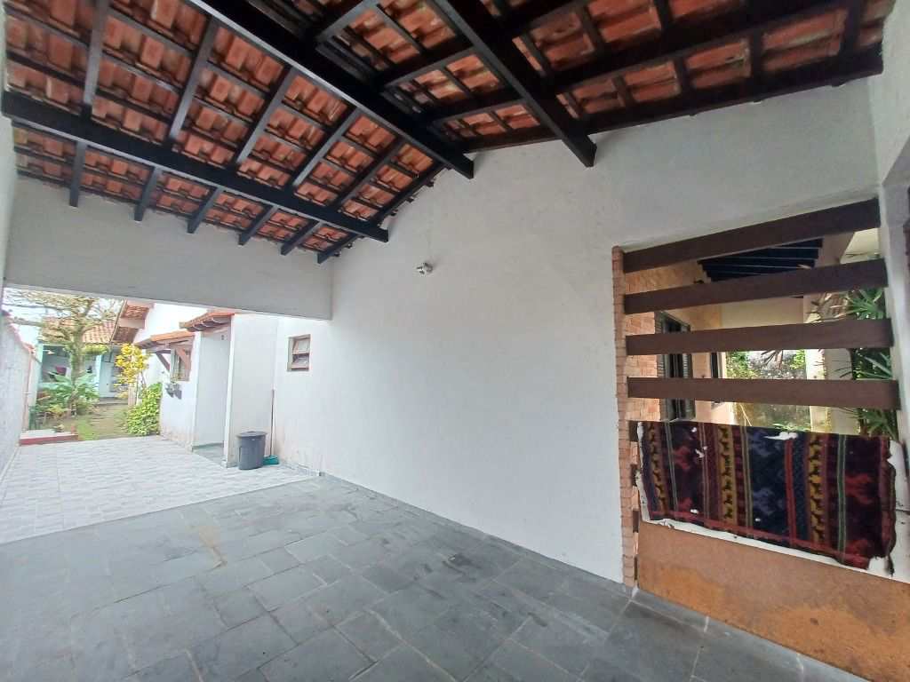 Casa em Itanhaém, no bairro Cibratel II