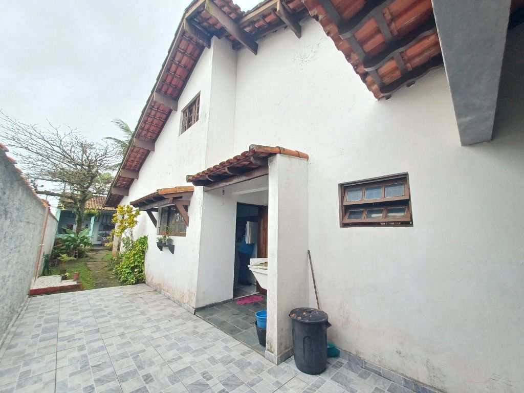 Casa em Itanhaém, no bairro Cibratel II
