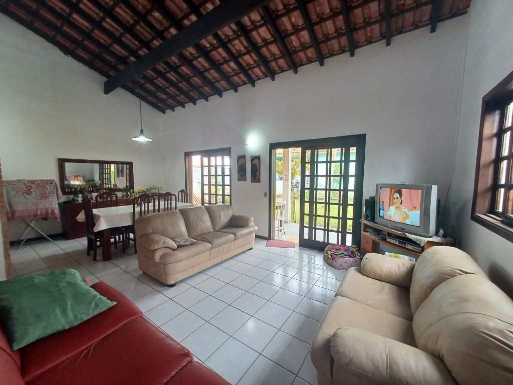 Casa em Itanhaém, no bairro Cibratel II