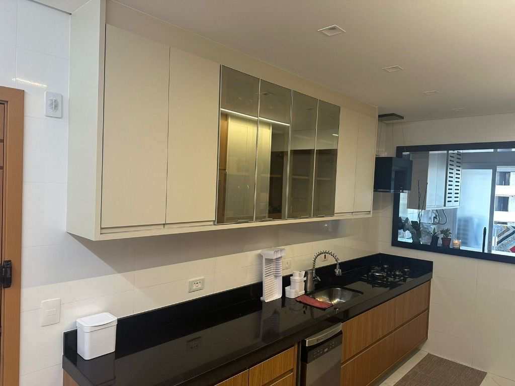 Apartamento em Praia Grande, no bairro Canto do Forte