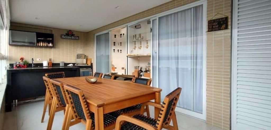Apartamento em Praia Grande, no bairro Canto do Forte