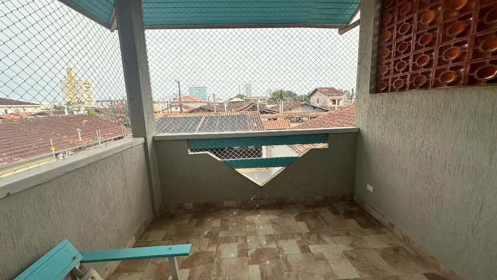 Sobrado em Praia Grande, no bairro Real