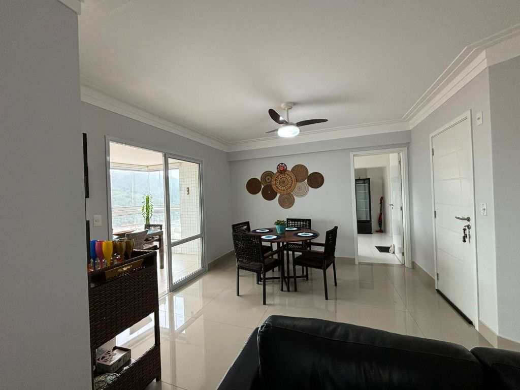 Apartamento em Praia Grande, no bairro Canto do Forte