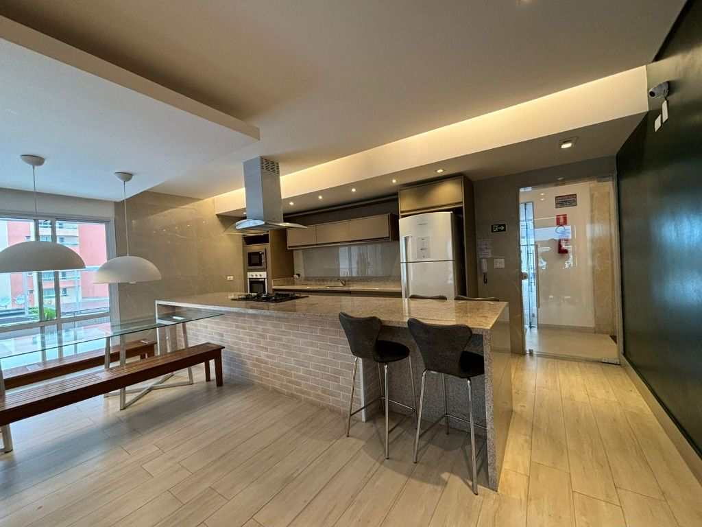 Apartamento em Praia Grande, no bairro Canto do Forte