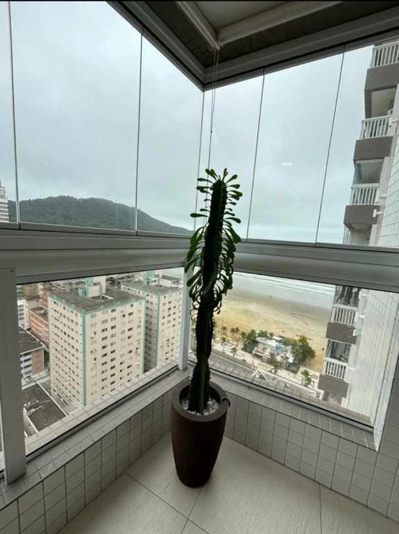 Apartamento em Praia Grande, no bairro Canto do Forte