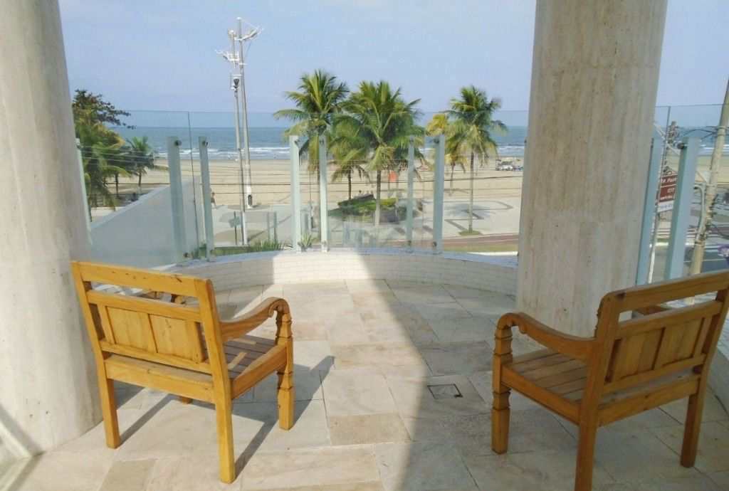 Apartamento em Praia Grande, no bairro Canto do Forte
