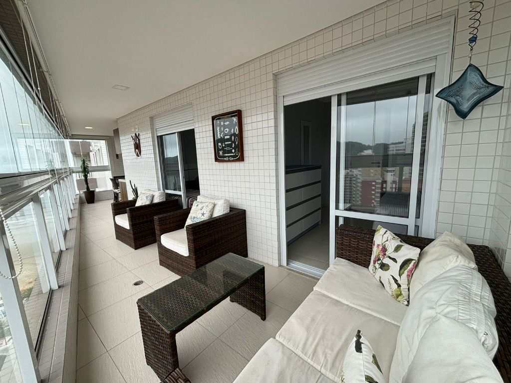 Apartamento em Praia Grande, no bairro Canto do Forte