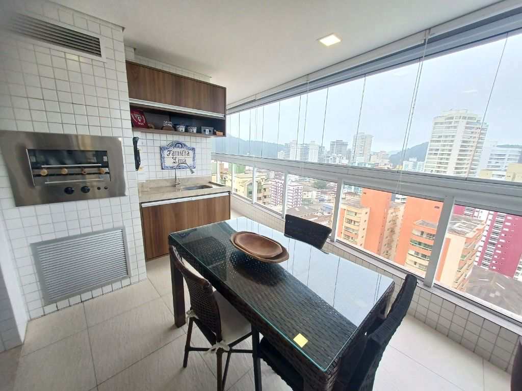 Apartamento em Praia Grande, no bairro Canto do Forte