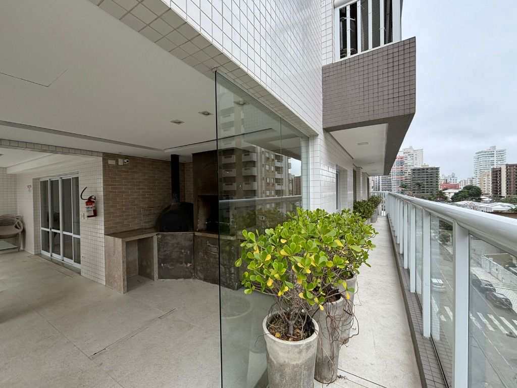 Apartamento em Praia Grande, no bairro Canto do Forte