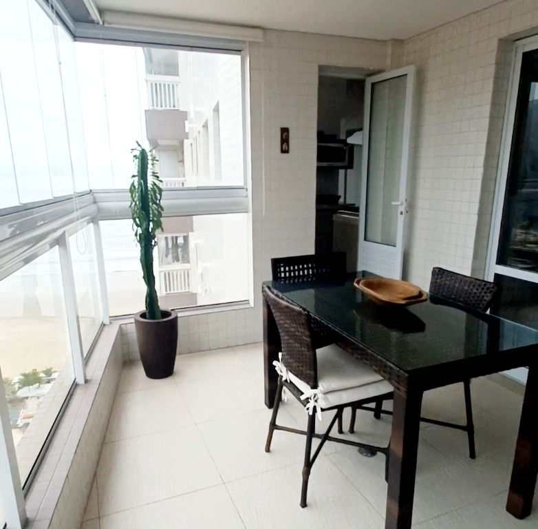 Apartamento em Praia Grande, no bairro Canto do Forte