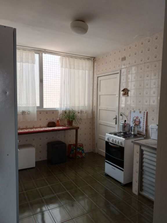 Kitnet em Praia Grande, no bairro Vila Guilhermina