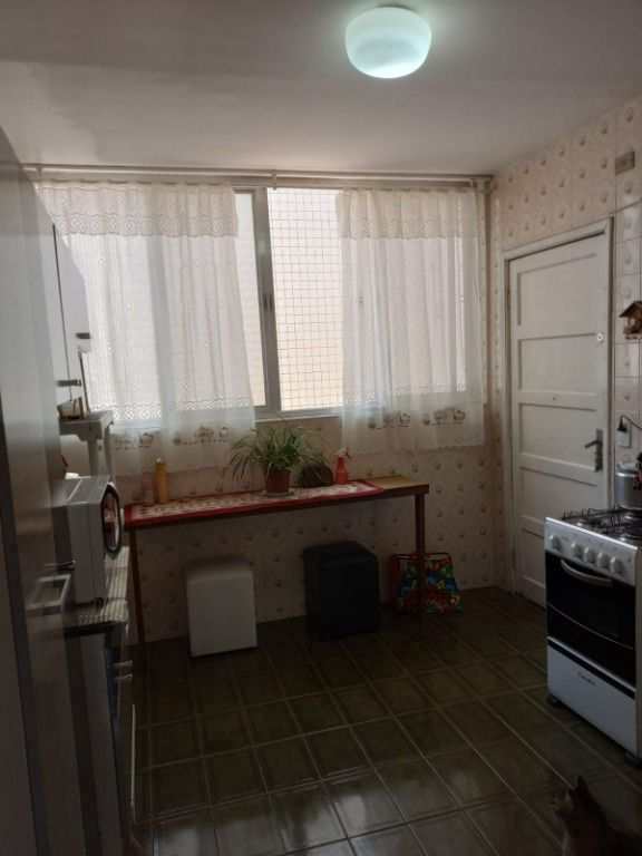 Kitnet em Praia Grande, no bairro Vila Guilhermina
