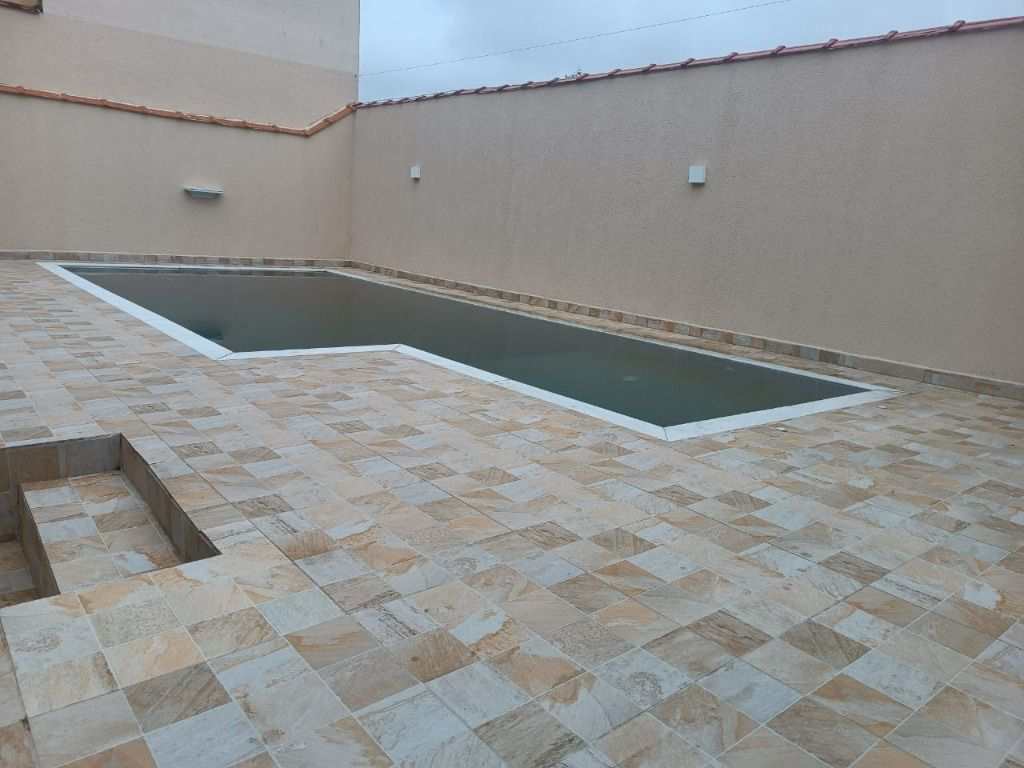 Casa em Itanhaém, no bairro Balneário Gaivota