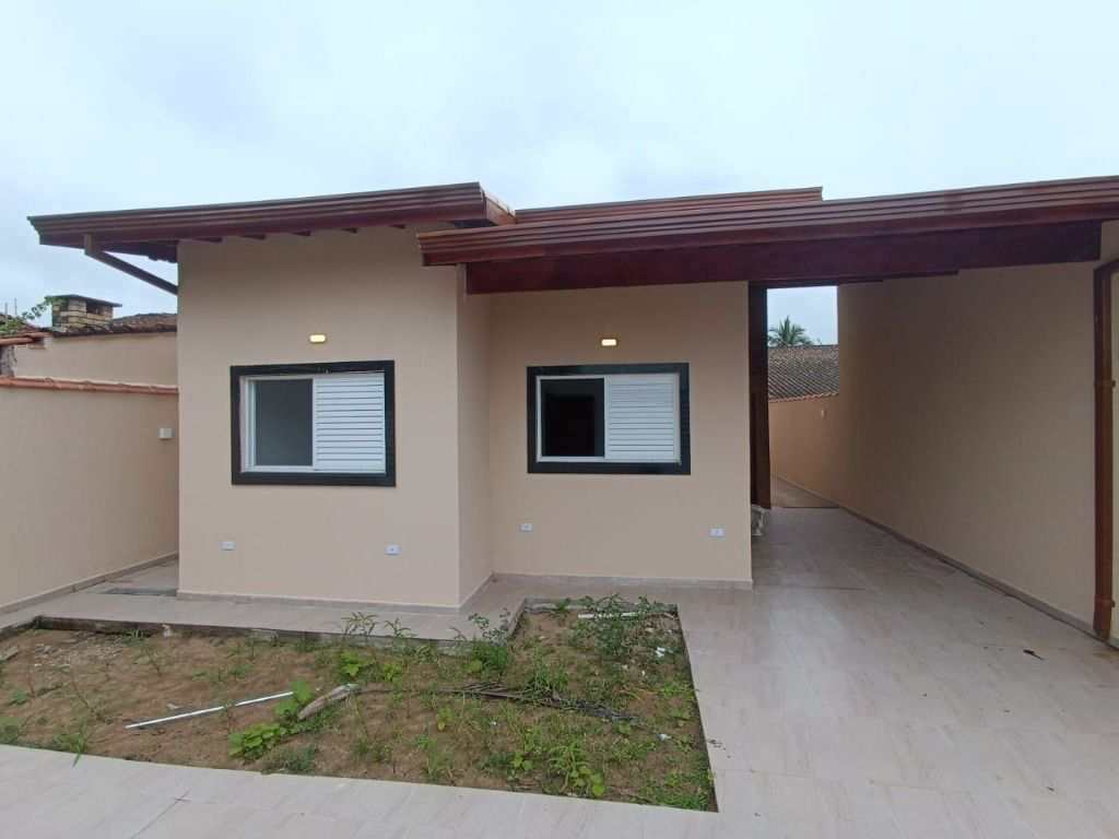 Casa em Itanhaém, no bairro Balneário Gaivota