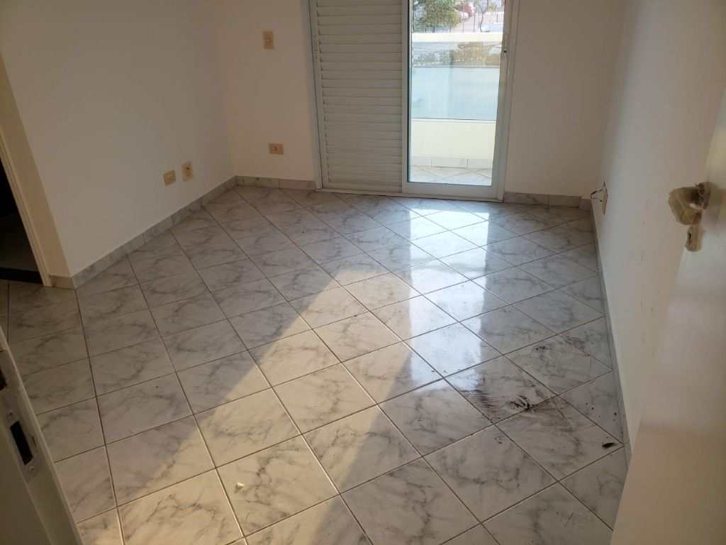 Sobrado de Condomínio em Praia Grande, no bairro Canto do Forte