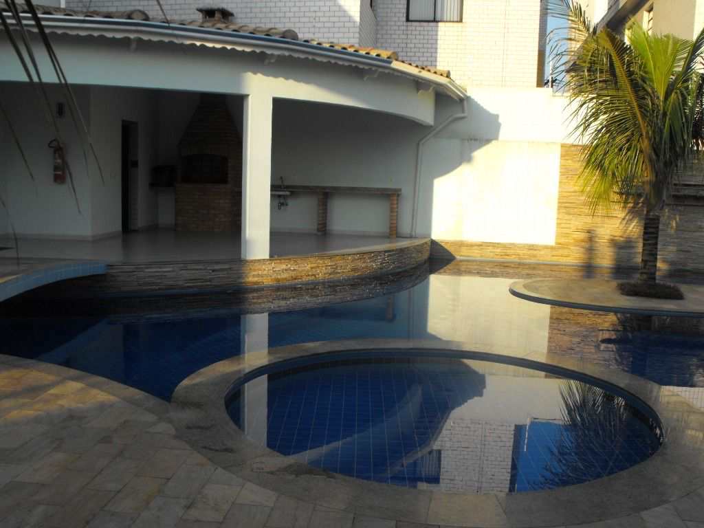 Sobrado de Condomínio em Praia Grande, no bairro Canto do Forte