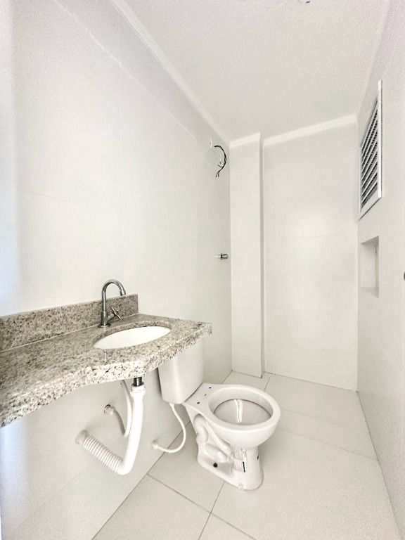 Apartamento em Praia Grande, no bairro Guilhermina