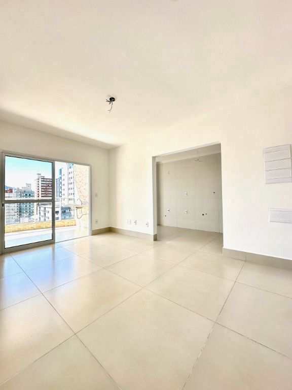 Apartamento em Praia Grande, no bairro Guilhermina
