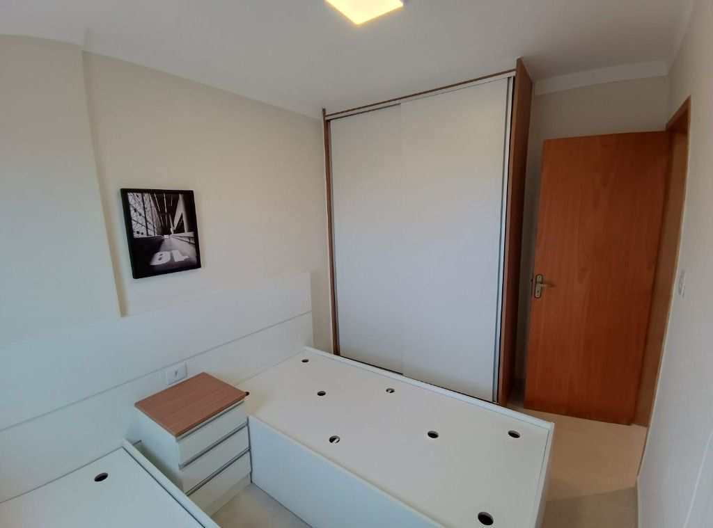 Apartamento em Praia Grande, no bairro Guilhermina