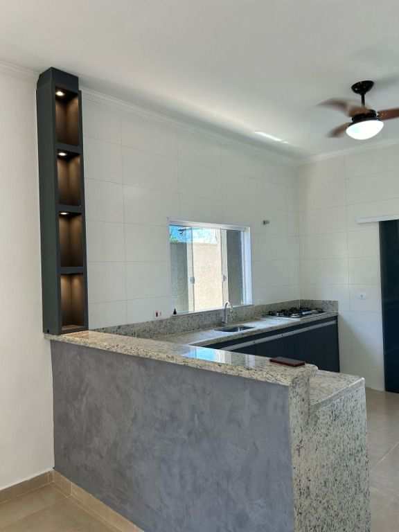 Casa em Itanhaém, no bairro Cidade Santa Júlia