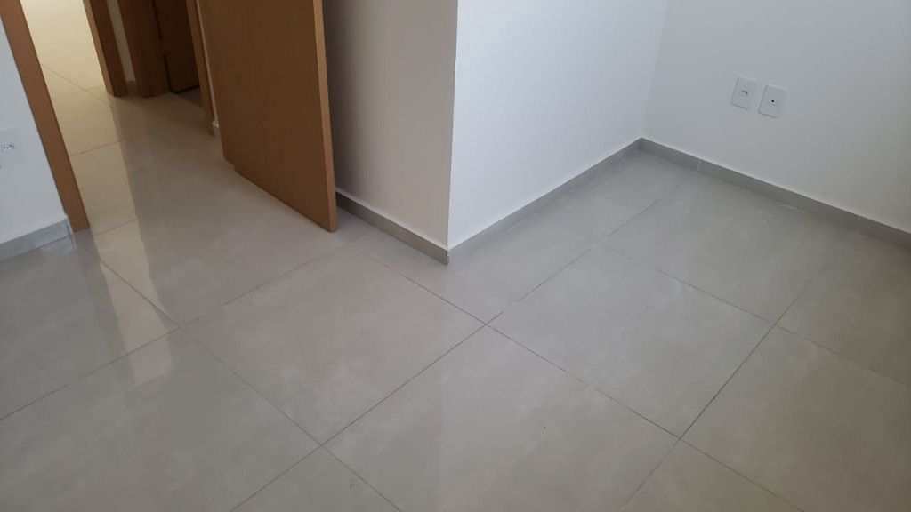 Sobrado em Praia Grande, no bairro Tupiry