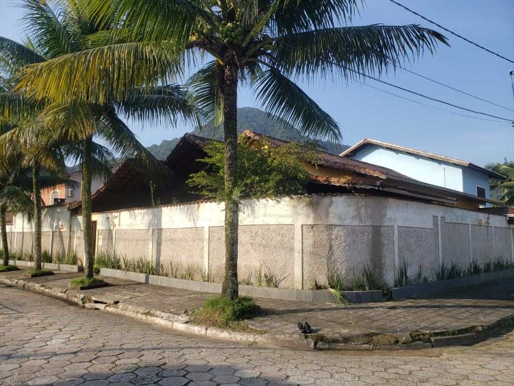 Casa em Praia Grande, no bairro Canto do Forte