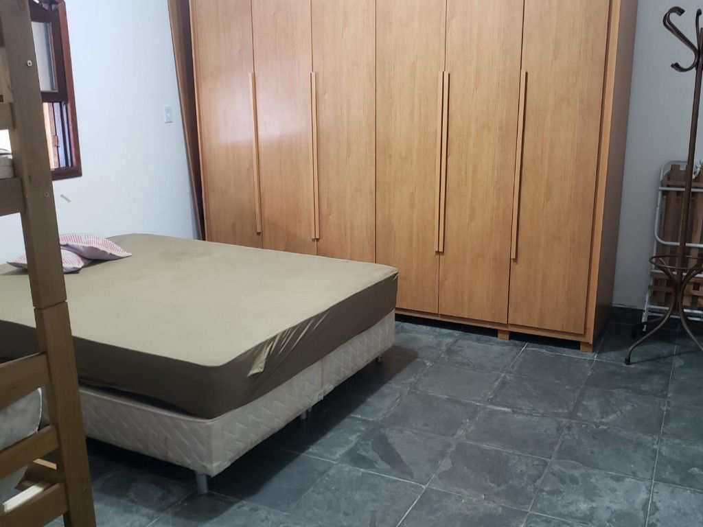 Casa em Praia Grande, no bairro Canto do Forte