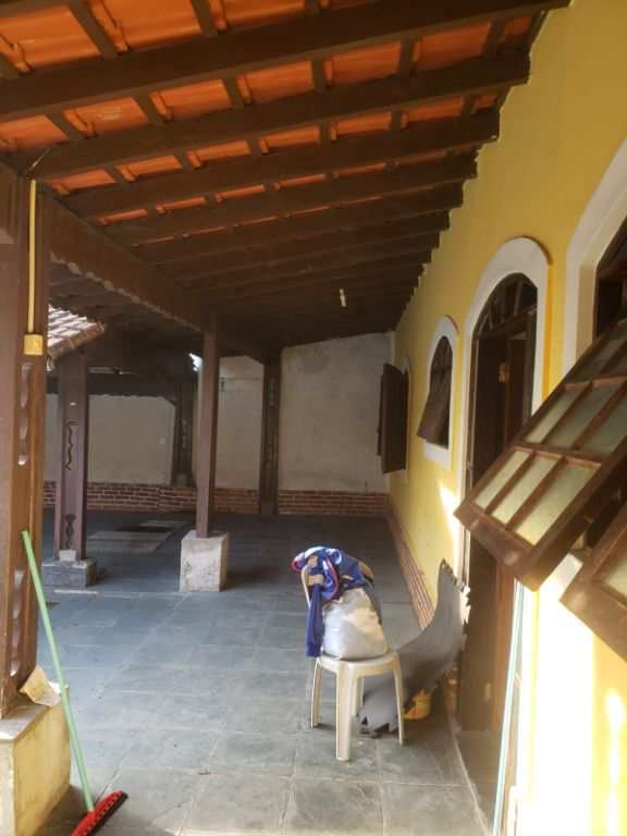 Casa em Praia Grande, no bairro Canto do Forte