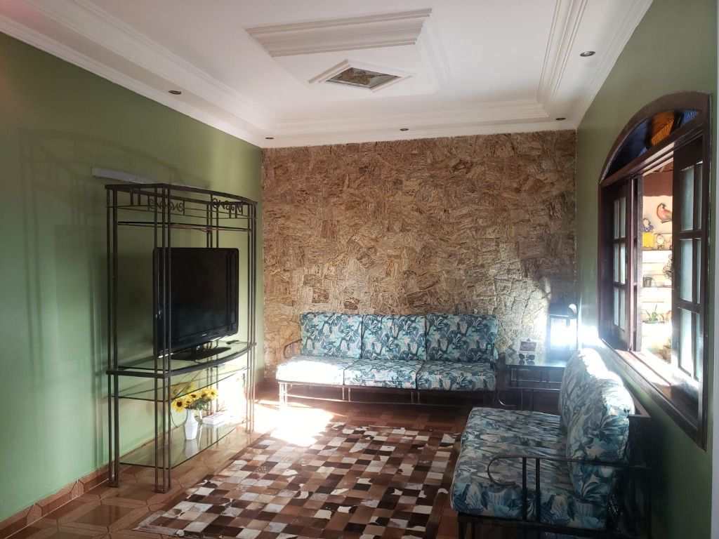 Casa em Praia Grande, no bairro Canto do Forte