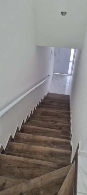 Casa em Praia Grande, no bairro Mirim